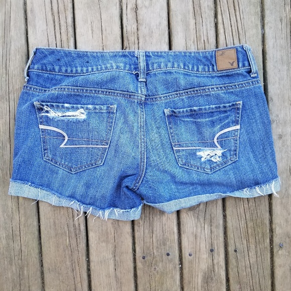 American Eagle Distressed Shorts - Picture 3 of 3